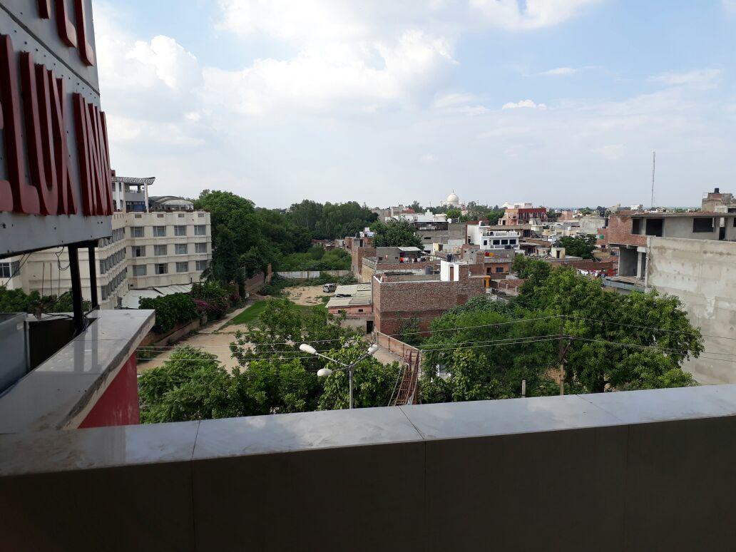Hotel Delux Inn Agra  Luaran gambar